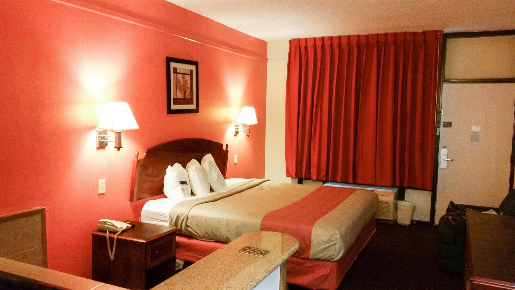 Hampton Inn סיפורד מראה חיצוני תמונה